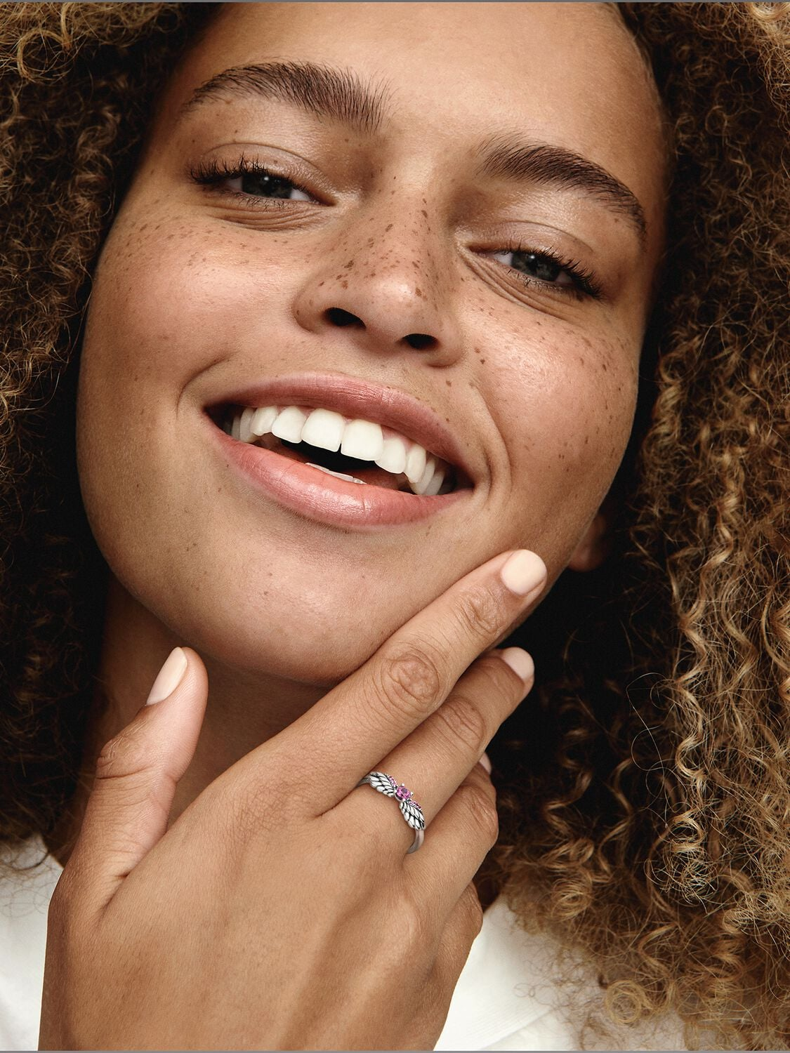 Pandora Sparkling Angel Wings Ring