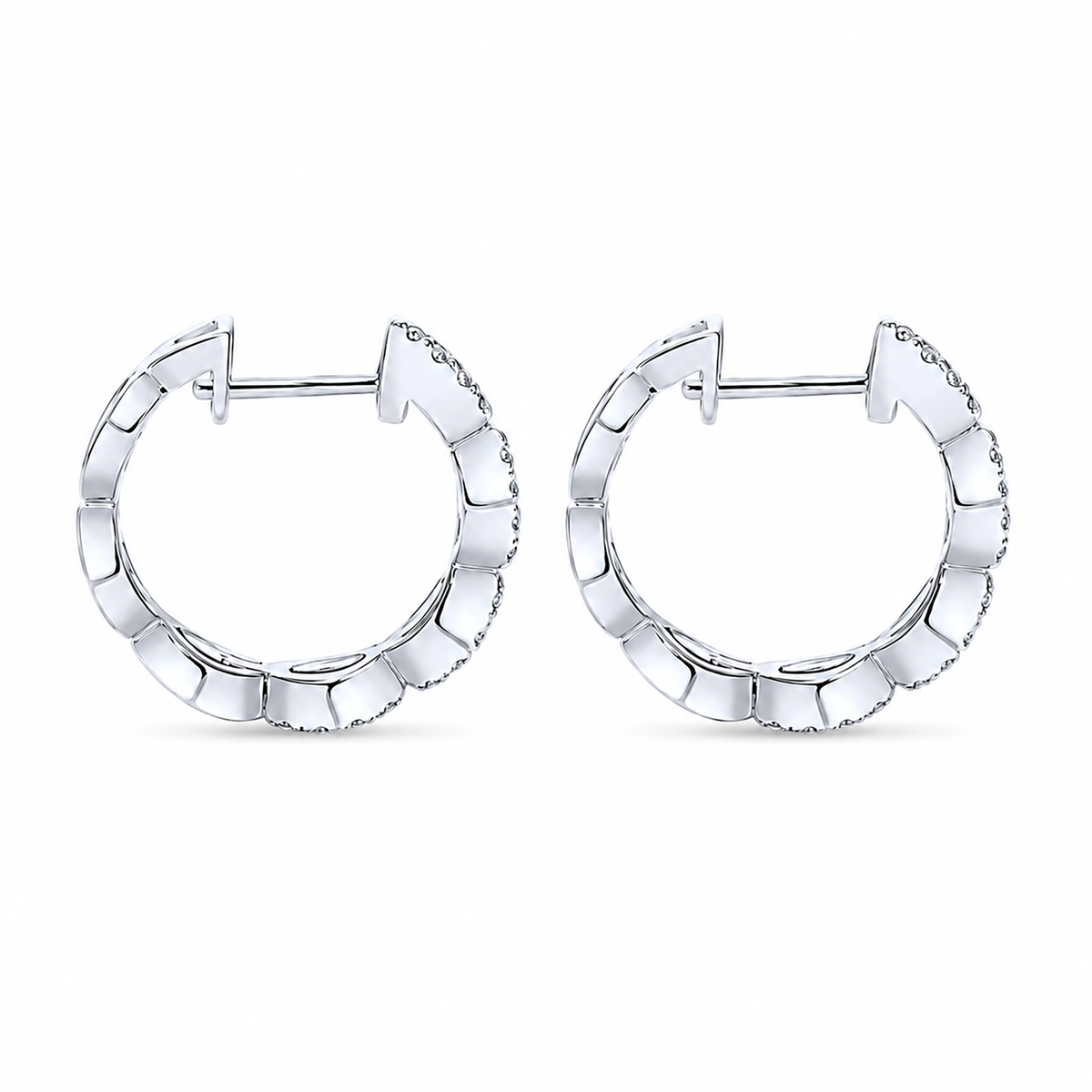 14k White Gold Huggie