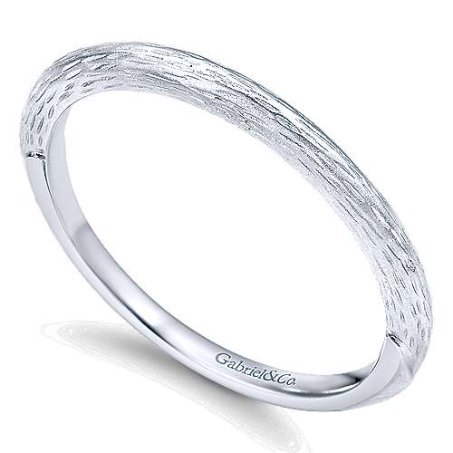14k White Gold Straight wedding band in Raleigh